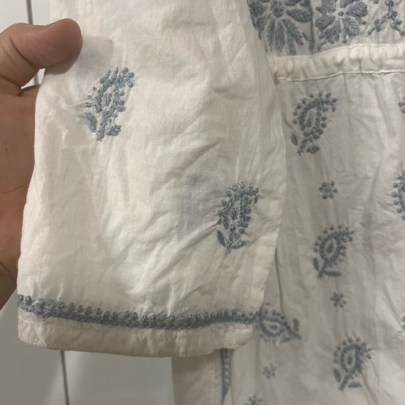 Jayshree Dalal White Tunic with Blue Embroidery - Picture 7 of 9